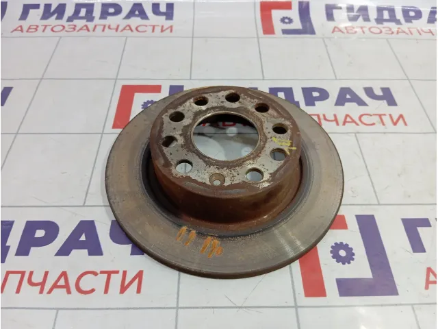 Диск тормозной задний Skoda Yeti (5L) 1K0615601AB