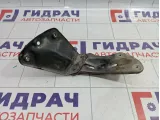Кронштейн крепления крыла переднего левого Skoda Yeti (5L) 5L0821141
