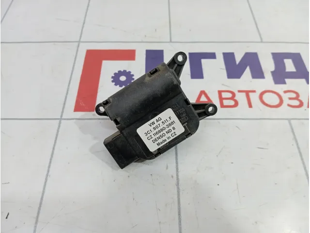 Моторчик заслонки отопителя Skoda Yeti (5L) 3C1907511F