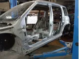 Порог со стойкой левый Skoda Yeti (5L)