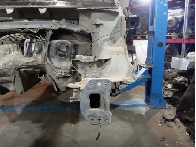 Лонжерон передний левый Skoda Yeti (5L)