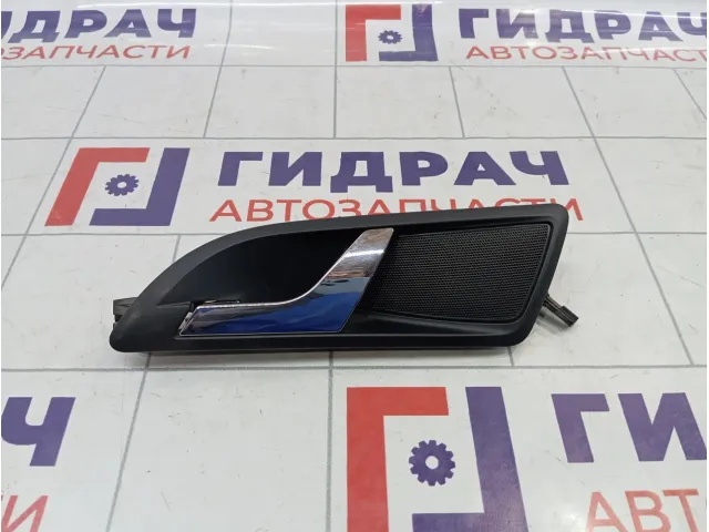Ручка двери задней внутренняя левая Skoda Yeti (5L) 1Z0839221A739