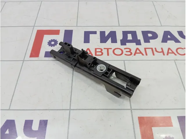 Механизм регулировки ремня безопасности Skoda Yeti (5L) 3C8857819A