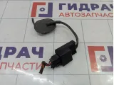 Реле электробензонасоса Skoda Yeti (5L) 1K0906093G