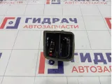 Дефлектор воздушный левый Skoda Yeti (5L) 5L0819701TDZ