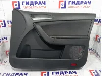 Обшивка двери передней правой Skoda Yeti 5L0867012A