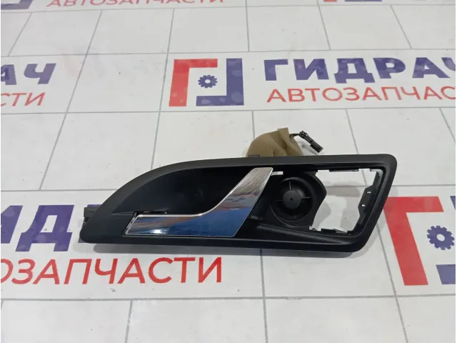 Ручка двери внутренняя задняя левая Skoda Yeti 1Z0839221A739