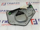 Стеклоподъемник электрический задний правый Skoda Yeti 5L0839462A