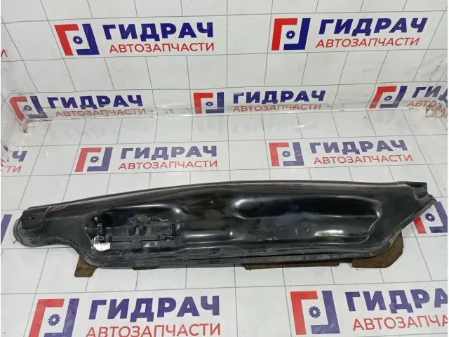 Водосток Skoda Yeti 5L0805275A