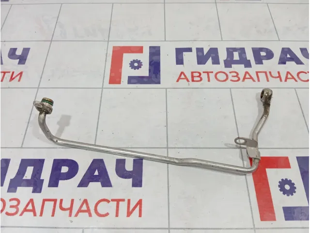 Трубка турбокомпрессора Skoda Yeti 03C145140K