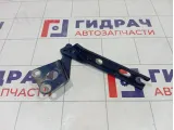 Петля капота левая Skoda Yeti 5L0823301D