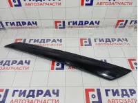 Накладка стойки наружная передняя правая Skoda Yeti 5L0853264