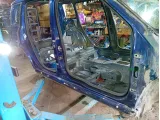 Порог со стойкой правый Skoda Yeti 5L6809602C