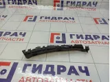 Направляющая бампера заднего левая Skoda Yeti 5L6807393