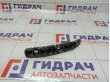Направляющая бампера заднего правая Skoda Yeti 5L6807394