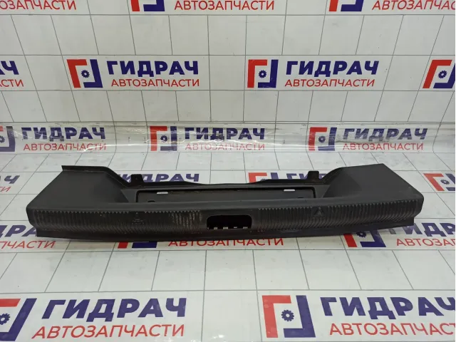 Обшивка багажника на заднюю панель Skoda Yeti 5L6863459A9B9