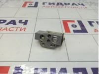 Клапан кондиционера Skoda Yeti 1K0820679