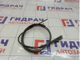 Трос открывания капота Skoda Yeti 5L0823535