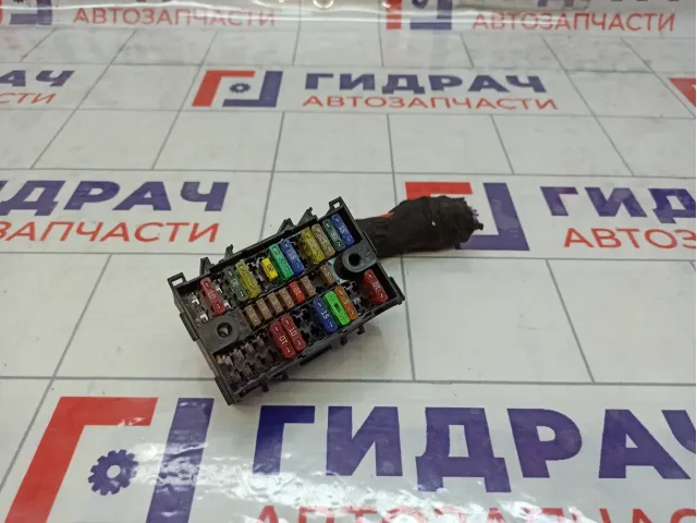 Блок предохранителей Skoda Yeti 7H0937617