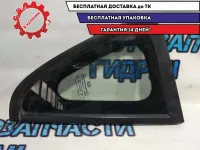 Стекло кузовное глухое правое KIA Soul 878202K020.