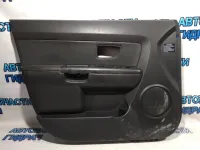 Обшивка двери передней левой KIA Soul 823012K400WK.
