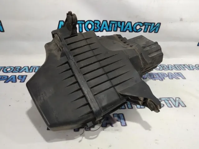 Корпус воздушного фильтра KIA Soul 281122K000.