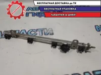 Рейка топливная (рампа)  Kia Sportage 353402G300 .