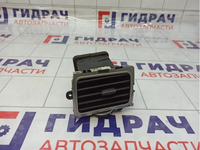 Дефлектор воздушный правый SsangYong Actyon New 6964A34001