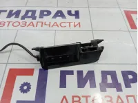Кнопка открывания багажника SsangYong Actyon New 8522034000