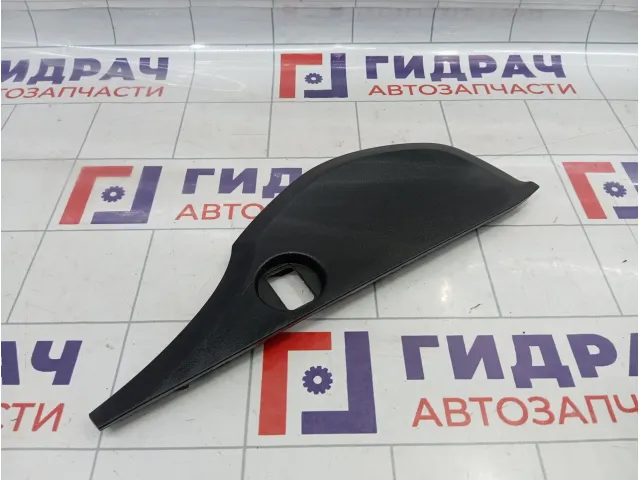 Накладка торпедо правая с торца SsangYong Actyon New 7667034000LBA