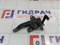 Замок капота SsangYong Actyon New 7111034001