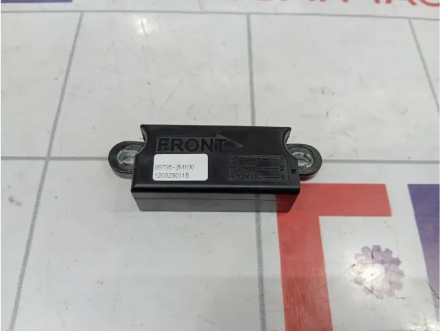 Блок электронный SsangYong Actyon New 88795-3M100