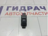 Кнопка стеклоподъемника SsangYong Actyon New 8582034000HDV