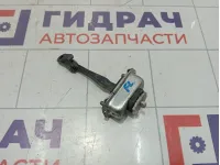 Ограничитель двери передний левый SsangYong Actyon New 7125034001