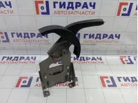 Рычаг, педаль стояночного тормоза SsangYong Actyon 4910034200LBA