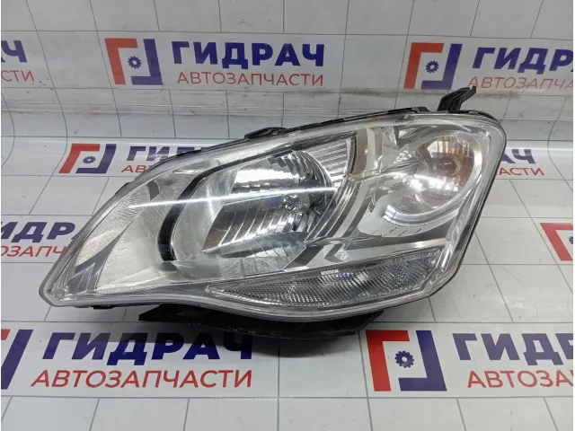 Фара левая SsangYong Actyon 8310134100