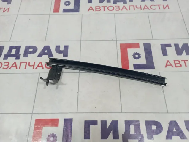 Направляющая стекла двери передней правой Ssang Yong Actyon New 7234034000