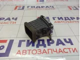 Дефлектор воздушный правый Ssang Yong Actyon New 6962A34001