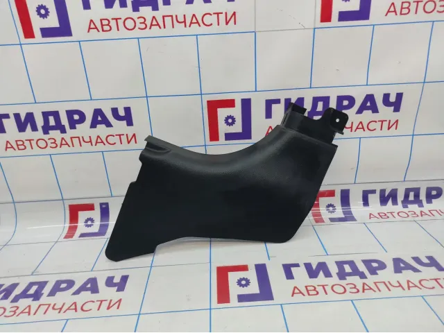 Обшивка стойки передней правой нижняя SsangYong Action 7738034000