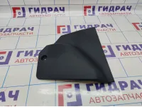 Накладка центральной консоли правая SsangYong Action 7798034051