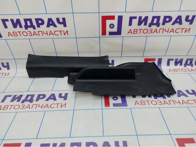 Накладка порога задняя правая внутренняя SsangYong Action 7748034000