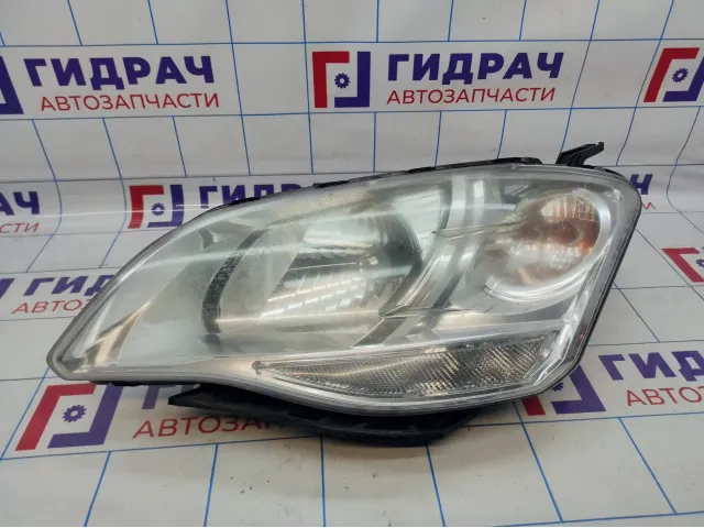 Фара левая SsangYong Action 8310134100