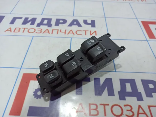 Блок управления стеклоподъемниками SsangYong Action 8581134000