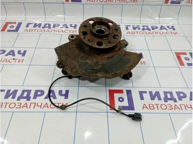 Кулак поворотный передний левый SsangYong Action 4121134003