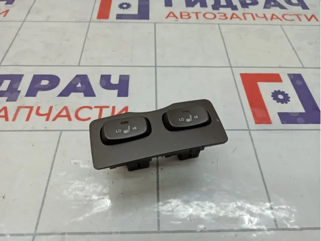 Кнопка обогрева сидений SsangYong Actyon  8580034000HDY