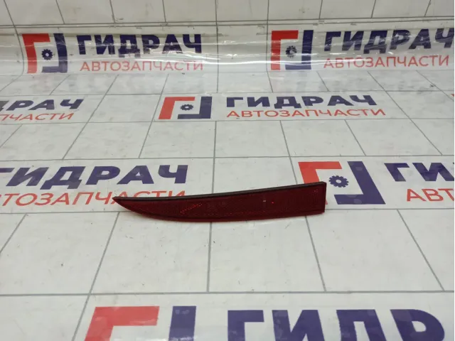 Отражатель в бампер задний правый SsangYong Actyon  8390234000