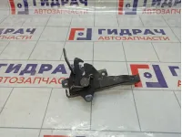 Замок капота SsangYong Actyon  7111034001