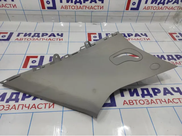 Обшивка стойки задняя правая Ssang Yong Actyon New 7741134000.