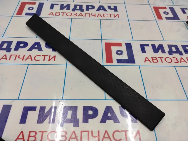 Накладка порога передняя правая Ssang Yong Actyon New 7749034000.