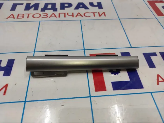 Декоративная накладка торпедо Ssang Yong Actyon New 7662034000.